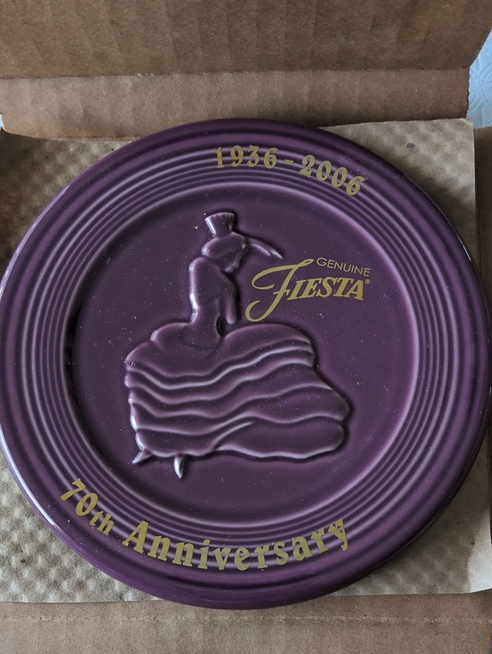 Fiesta Heather Purple 70th Anniversary Commemorative Trivet Homer Laughlin - Picture 2 of 6